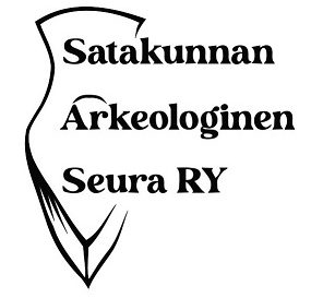 Satakunnan Arkeologinen Seura RY:n logo, piirretty kivikirveen luonnos, jonka päällä seuran nimi